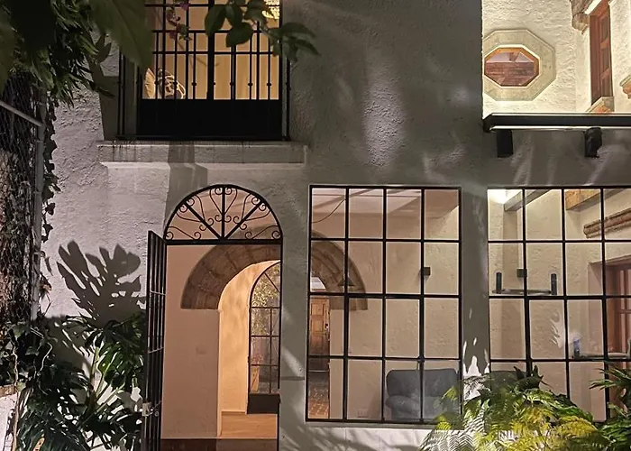 Quinta Leal Daniela Homestay *