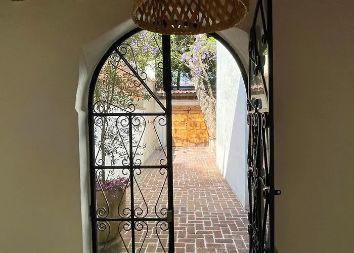 Homestay Quinta Leal Daniela